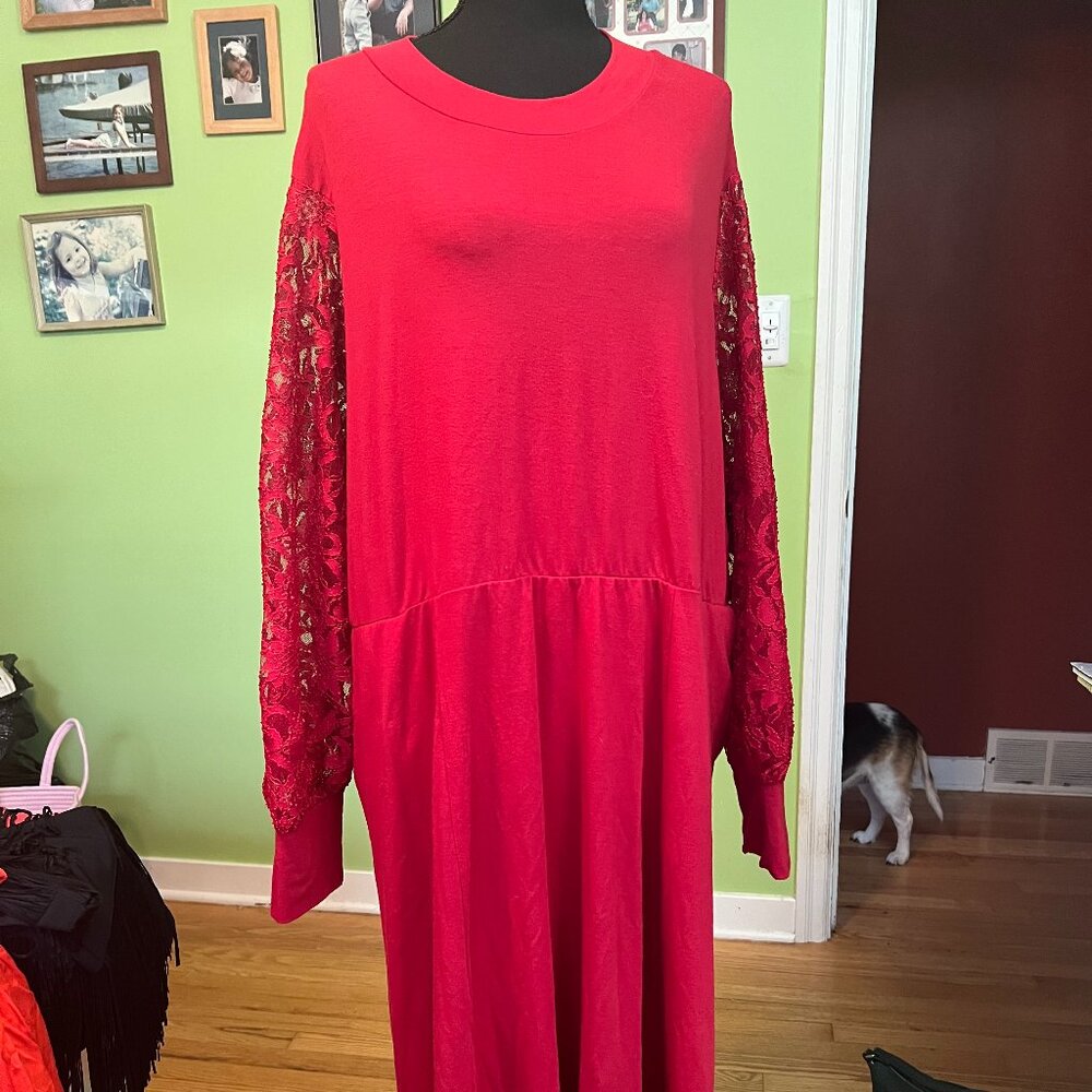 Torrid Size 4 Long Lacy Sleeves Red Dress